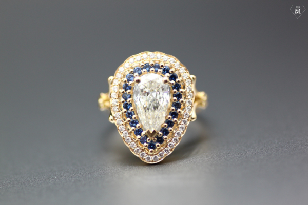 Création diamant poire avec saphirs