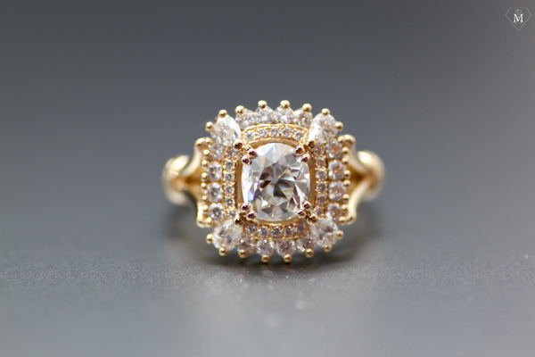Création bague de fiançailles unique||Création bague de fiançailles unique|Création bague de fiançailles unique|