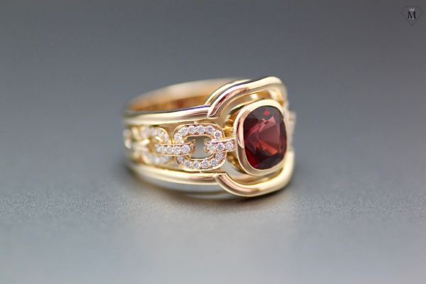 BAGUE DE FIANÇAILLES SPINELLE ET DIAMANTS|BAGUE DE FIANÇAILLES SPINELLE ET DIAMANTS|BAGUE DE FIANÇAILLES SPINELLE ET DIAMANTS|BAGUE DE FIANÇAILLES SPINELLE ET DIAMANTS