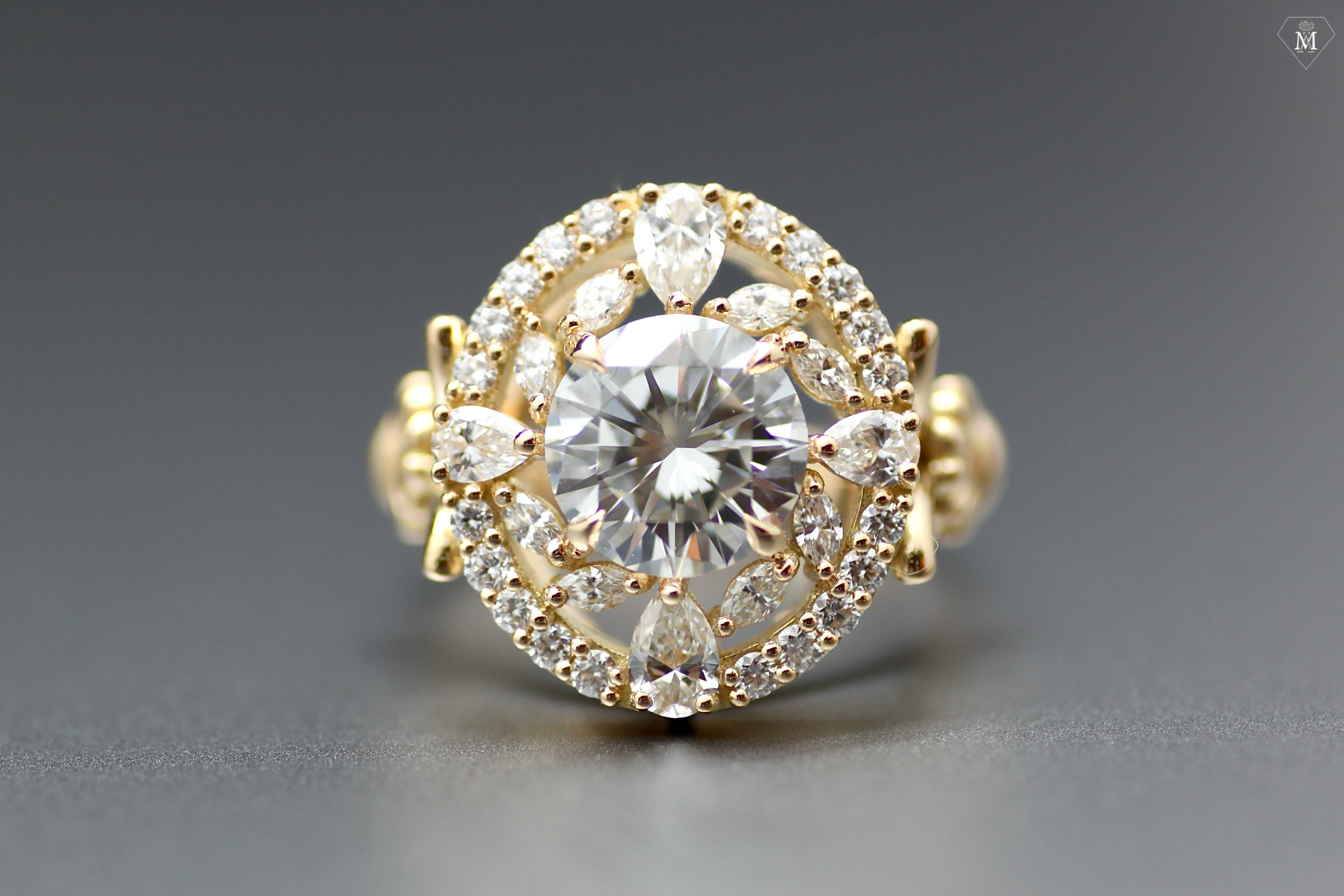 Création bague de fiançailles diamants||||||Bague de fiançailles unique diamants
