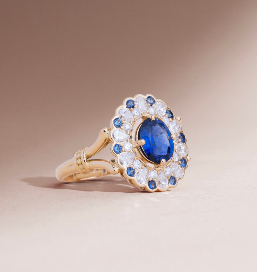 Bague marguerite saphir peacock_profil